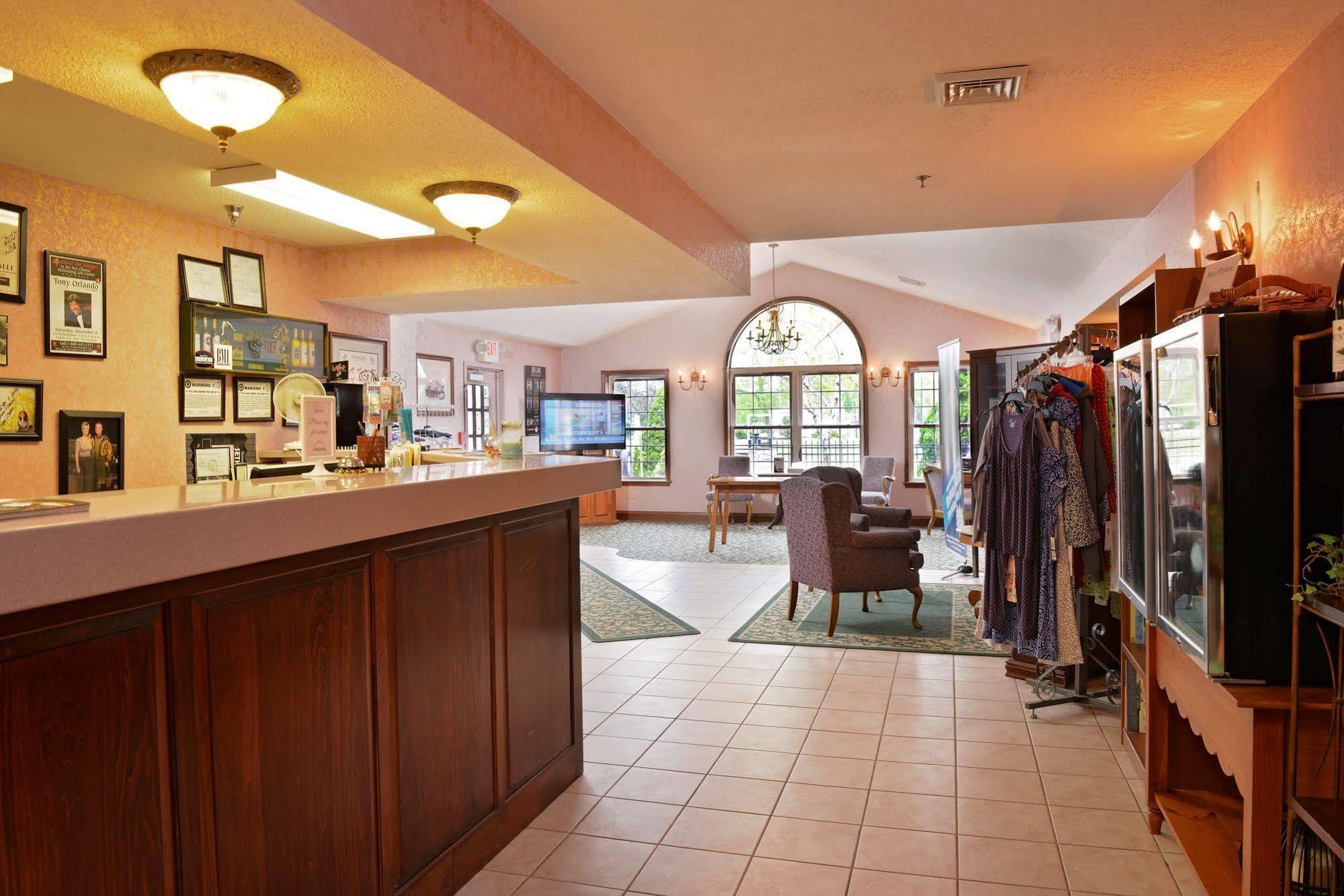 Ourguest Inn & Suites Downtown Port Clinton Luaran gambar